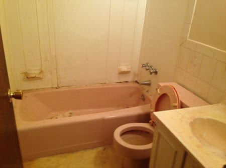 Should i sell my st louis house as-is? Picture of outdated bathroom